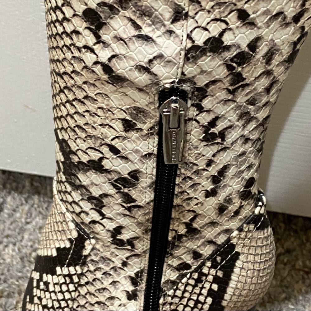 Brand New Vince Camuto - Over the Knee Boot- $95 - Picture 10 of 11